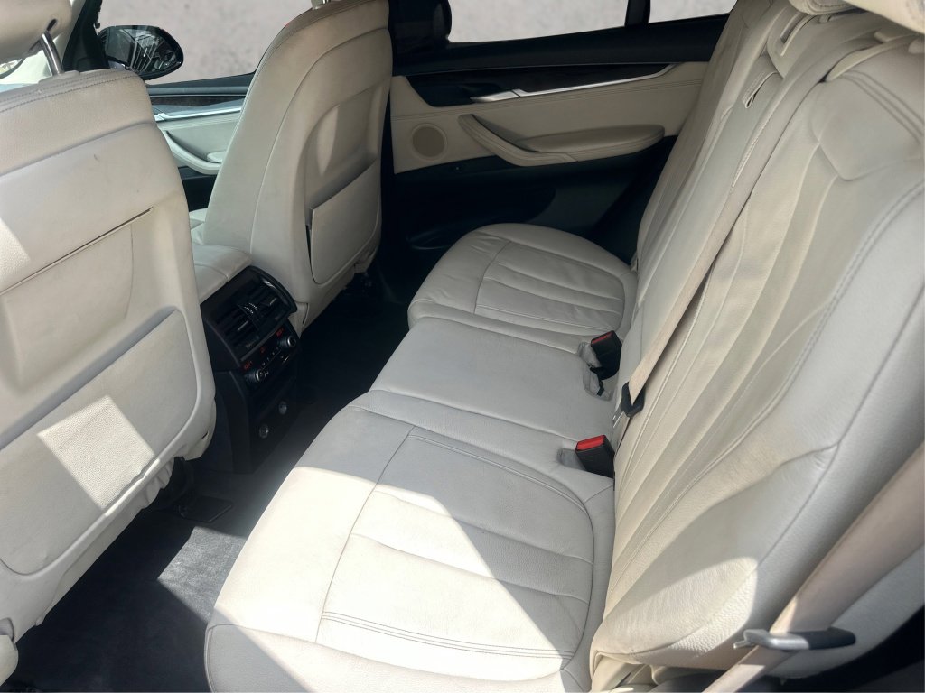 Used 2015 BMW X5 xDrive35i AWD/4WD image 12
