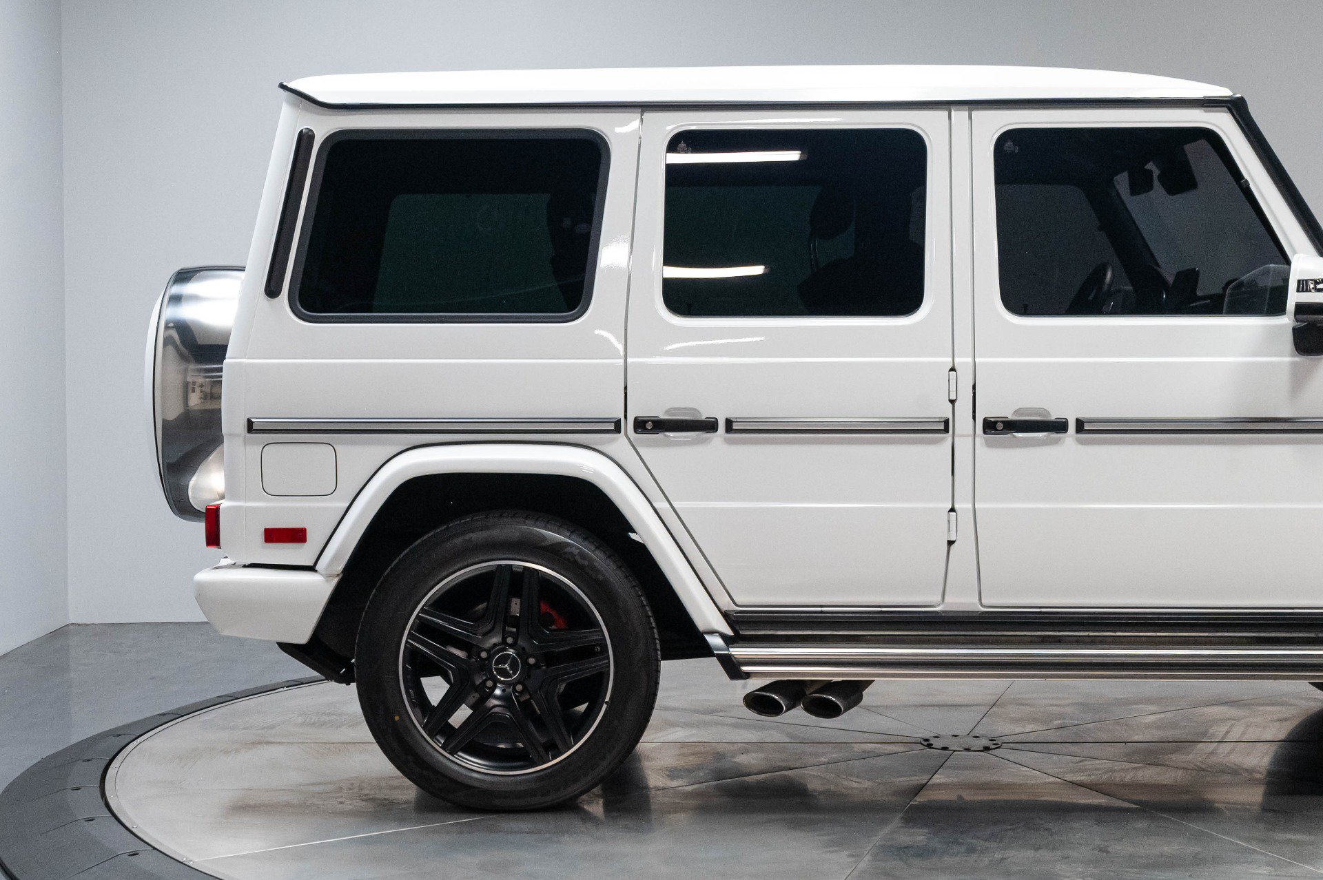 Used 2017 Mercedes-Benz G 63 AMG 4MATIC image 51