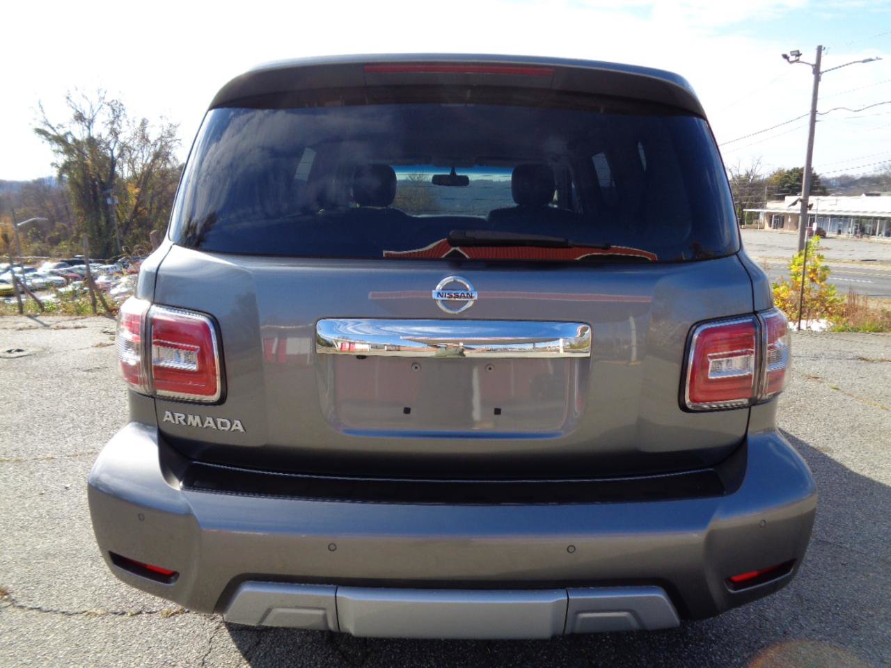 Used 2017 Nissan Armada SV w/ Driver Package image 6