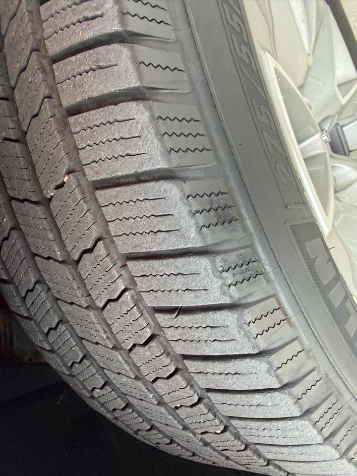 Used 2021 Chevrolet Tahoe High Country w/ Premium Package AWD/4WD image 9