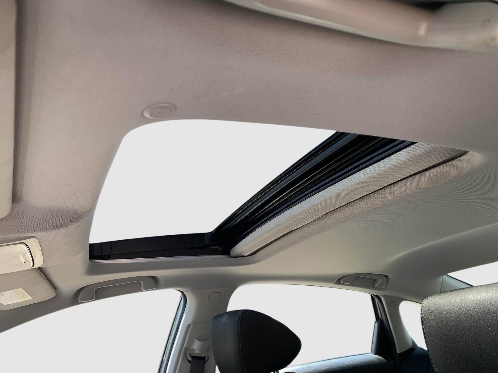Used 2019 Honda Accord EX image 32