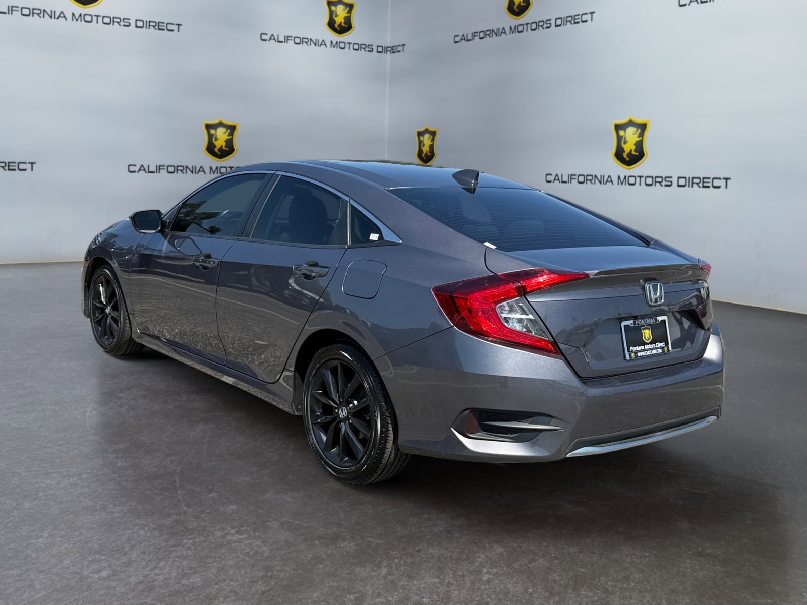 Used 2019 Honda Civic EX image 3