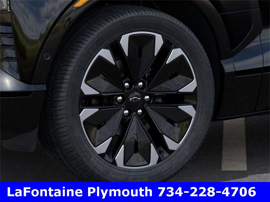 New 2025 Chevrolet Blazer EV RS image 9