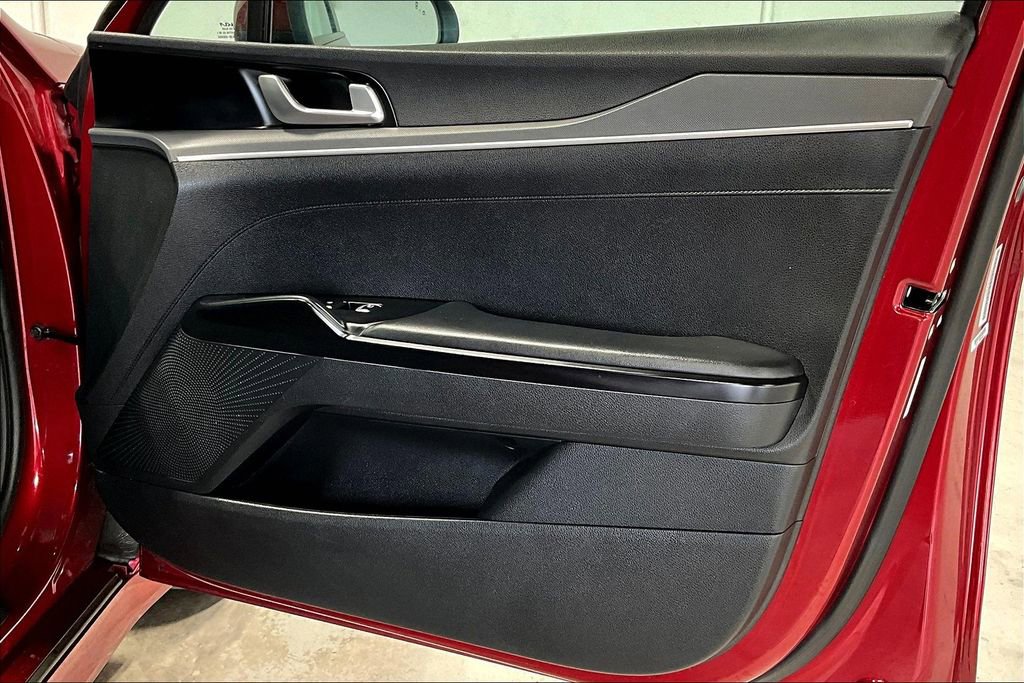 Used 2023 Kia K5 LXS image 22