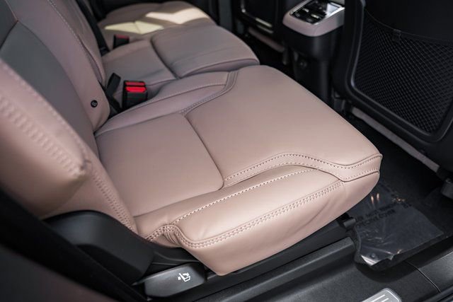 Used 2026 Volvo XC90 B6 Ultra w/ Protection Package Premier image 29