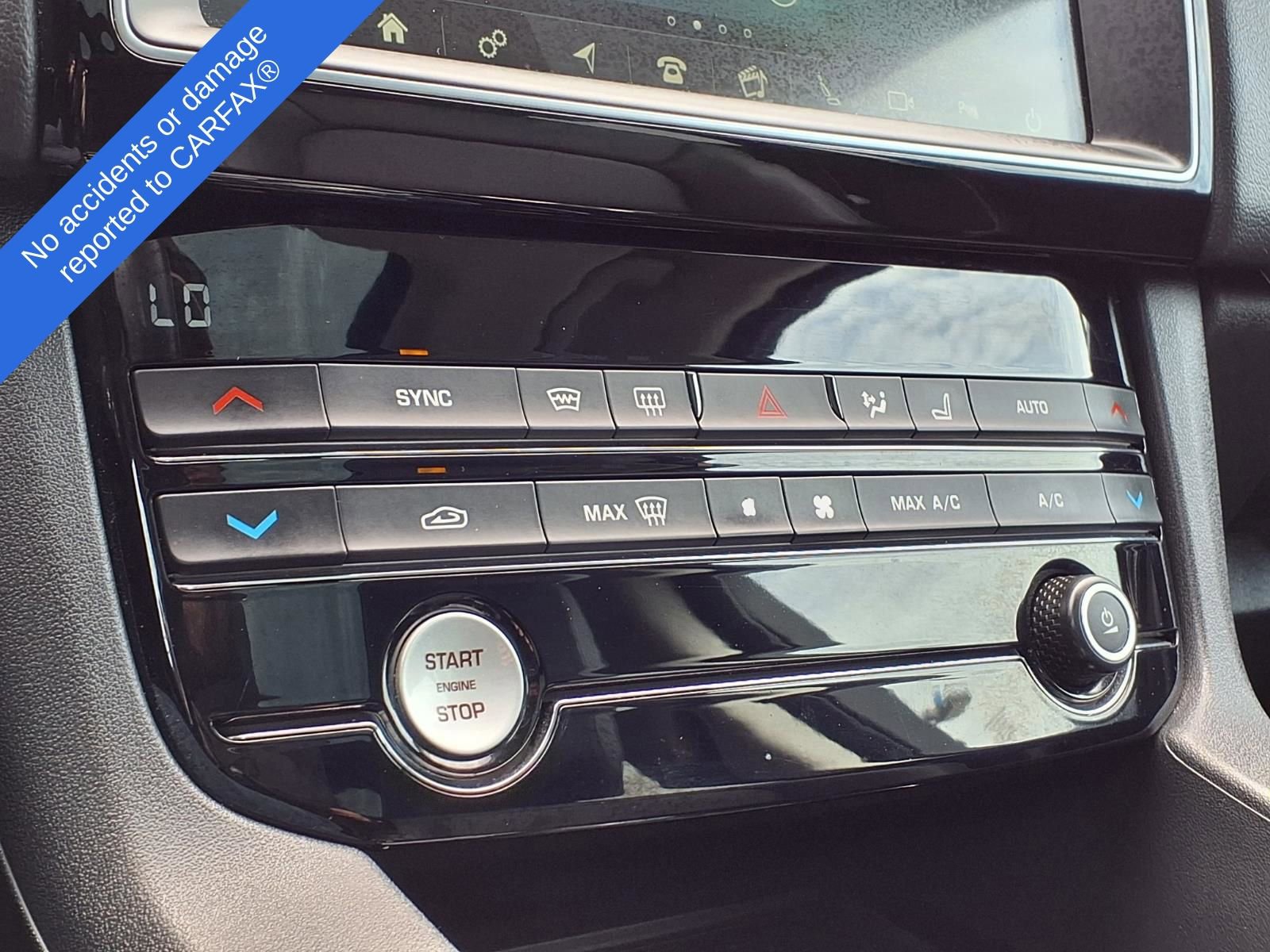 Used 2019 Jaguar F-PACE Premium image 27