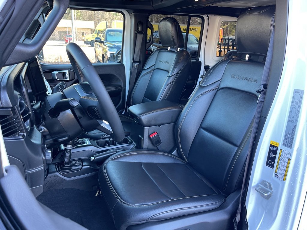 Used 2024 Jeep Wrangler Unlimited Sahara w/ Technology Group image 20