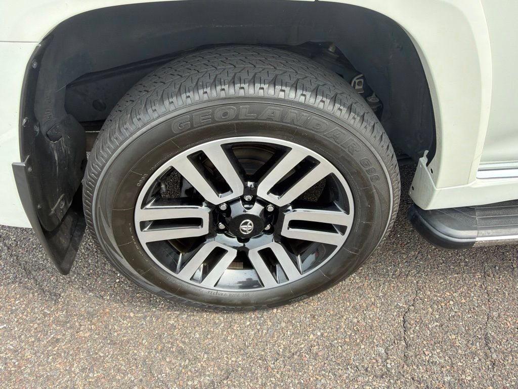 Used 2023 Toyota 4Runner Limited AWD/4WD image 16