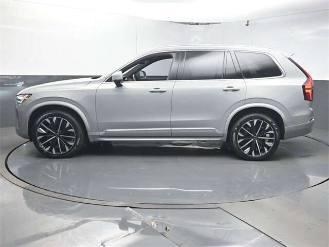 Used 2026 Volvo XC90 B6 Plus w/ Protection Package Premier AWD/4WD image 5