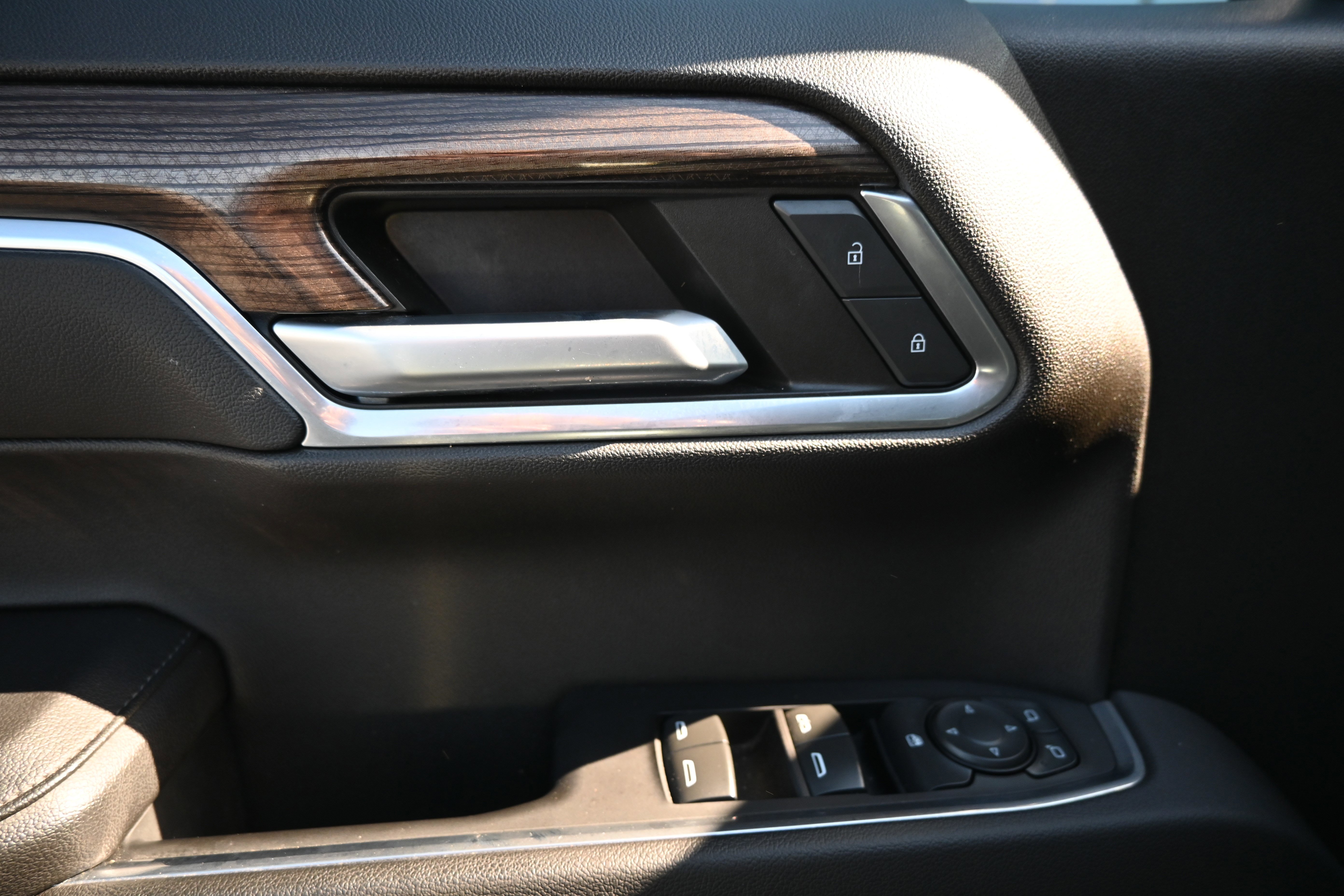 Used 2022 Chevrolet Silverado 1500 RST w/ Protection Package image 29