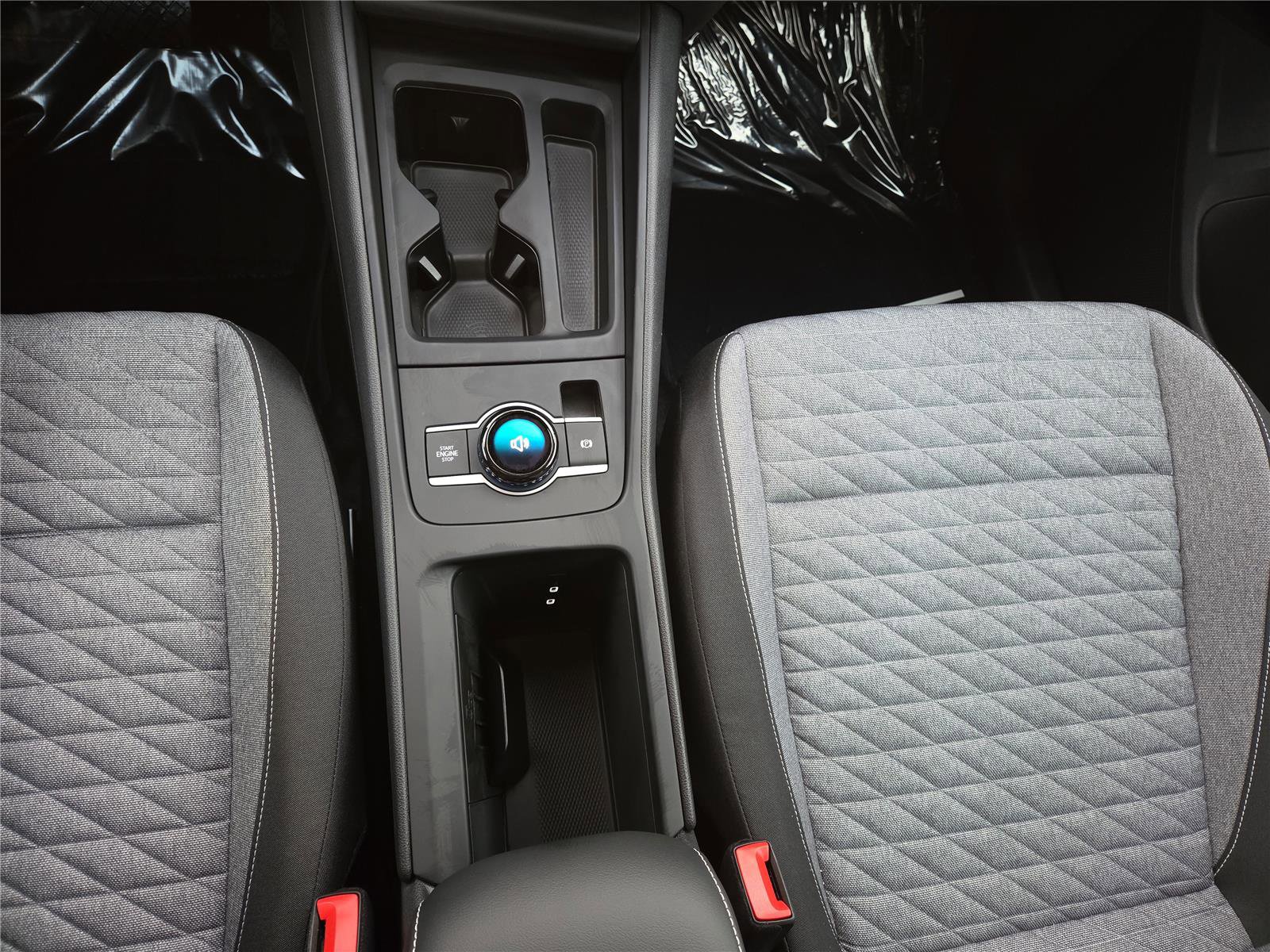 New 2026 Volkswagen Tiguan S image 21