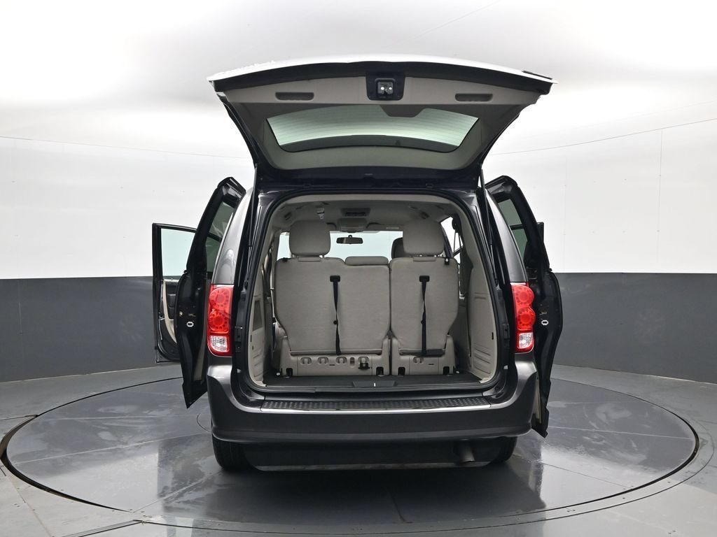 Used 2016 Dodge Grand Caravan SE w/ Quick Order Package 29E SE FWD image 34