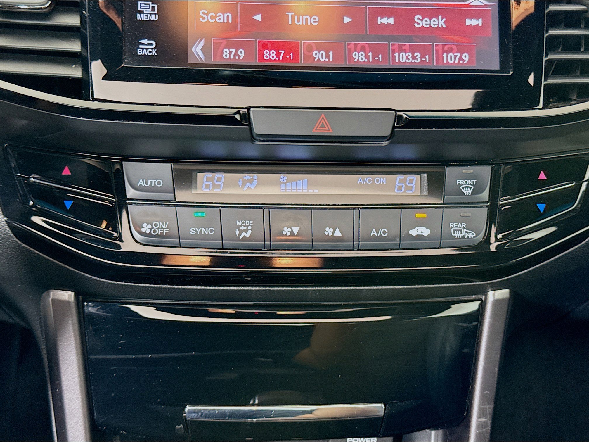 Used 2016 Honda Accord EX-L image 17