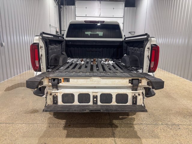 Used 2023 GMC Sierra 2500 AT4 w/ Gooseneck/5TH Wheel Package image 5