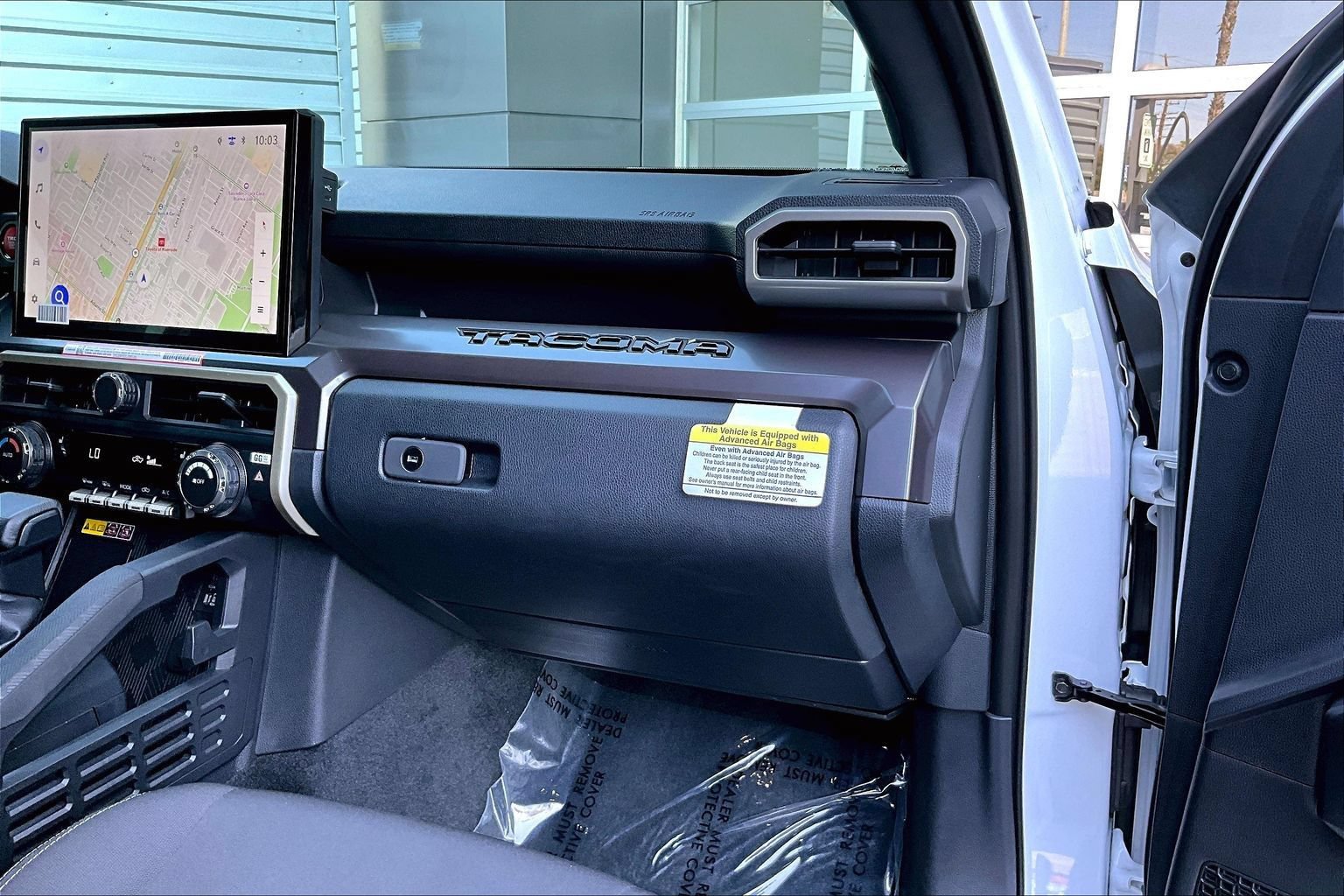 Used 2025 Toyota Tacoma TRD Sport w/ TRD Sport Upgrade Package AWD/4WD image 16