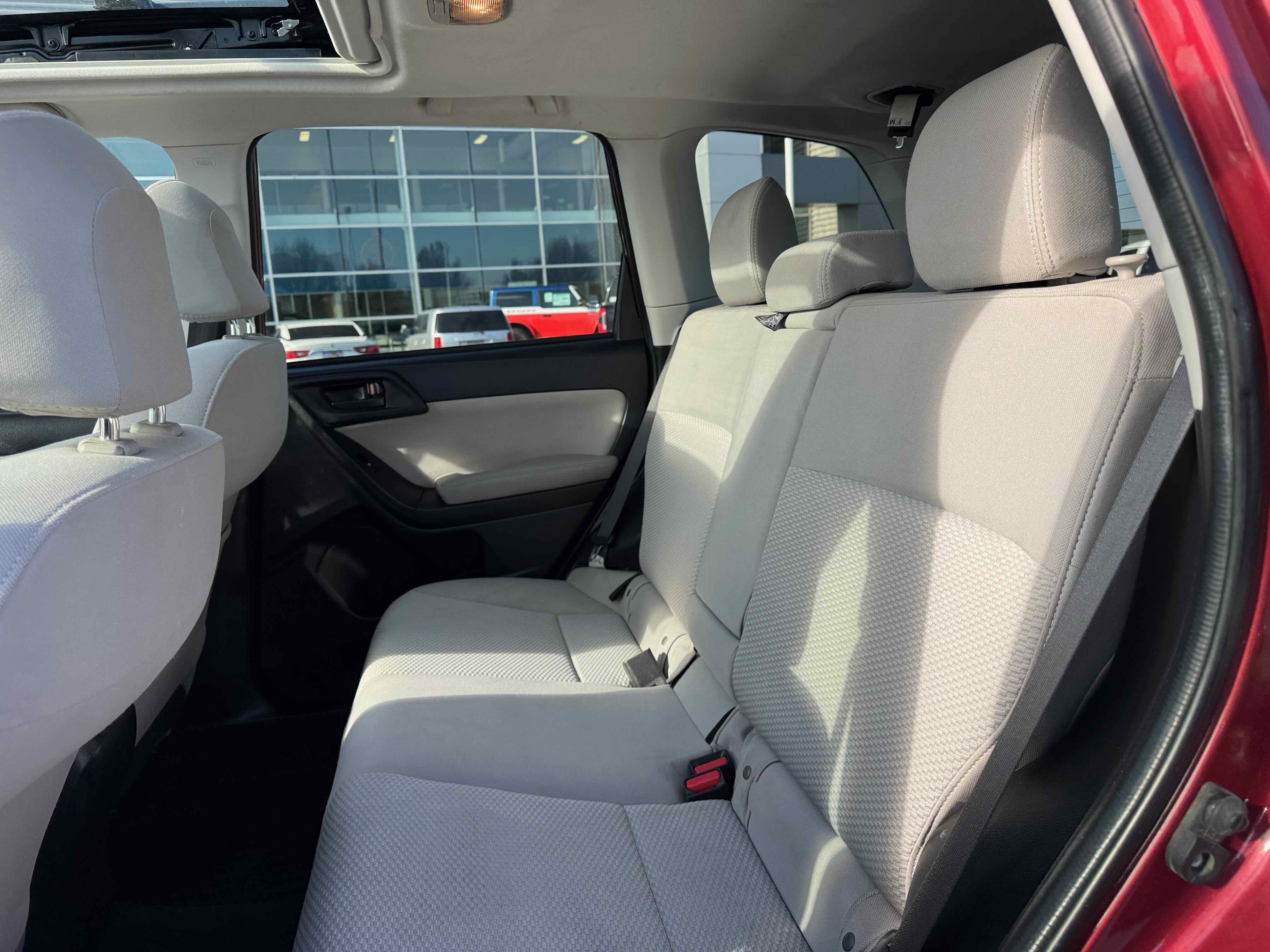 Used 2016 Subaru Forester 2.5i Premium image 29