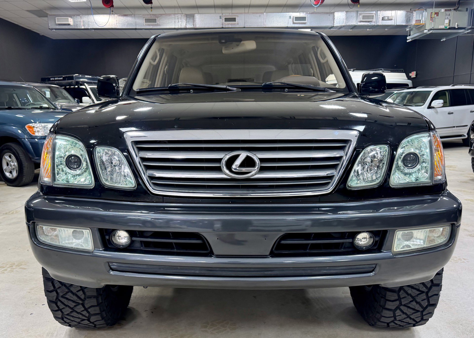 Used 2003 Lexus LX 470 4WD image 5