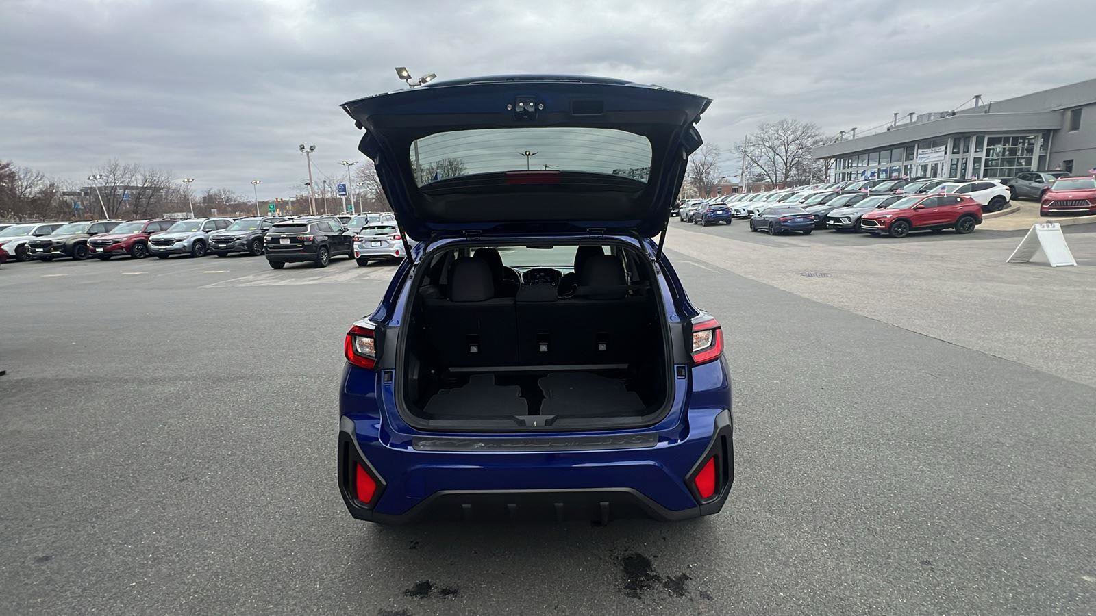 Used 2025 Subaru Crosstrek 2.0i Premium AWD/4WD image 27