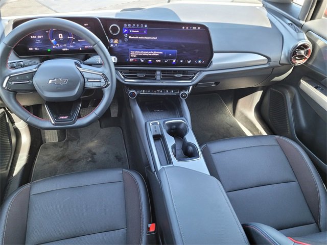 Used 2025 Chevrolet Equinox EV RS image 12