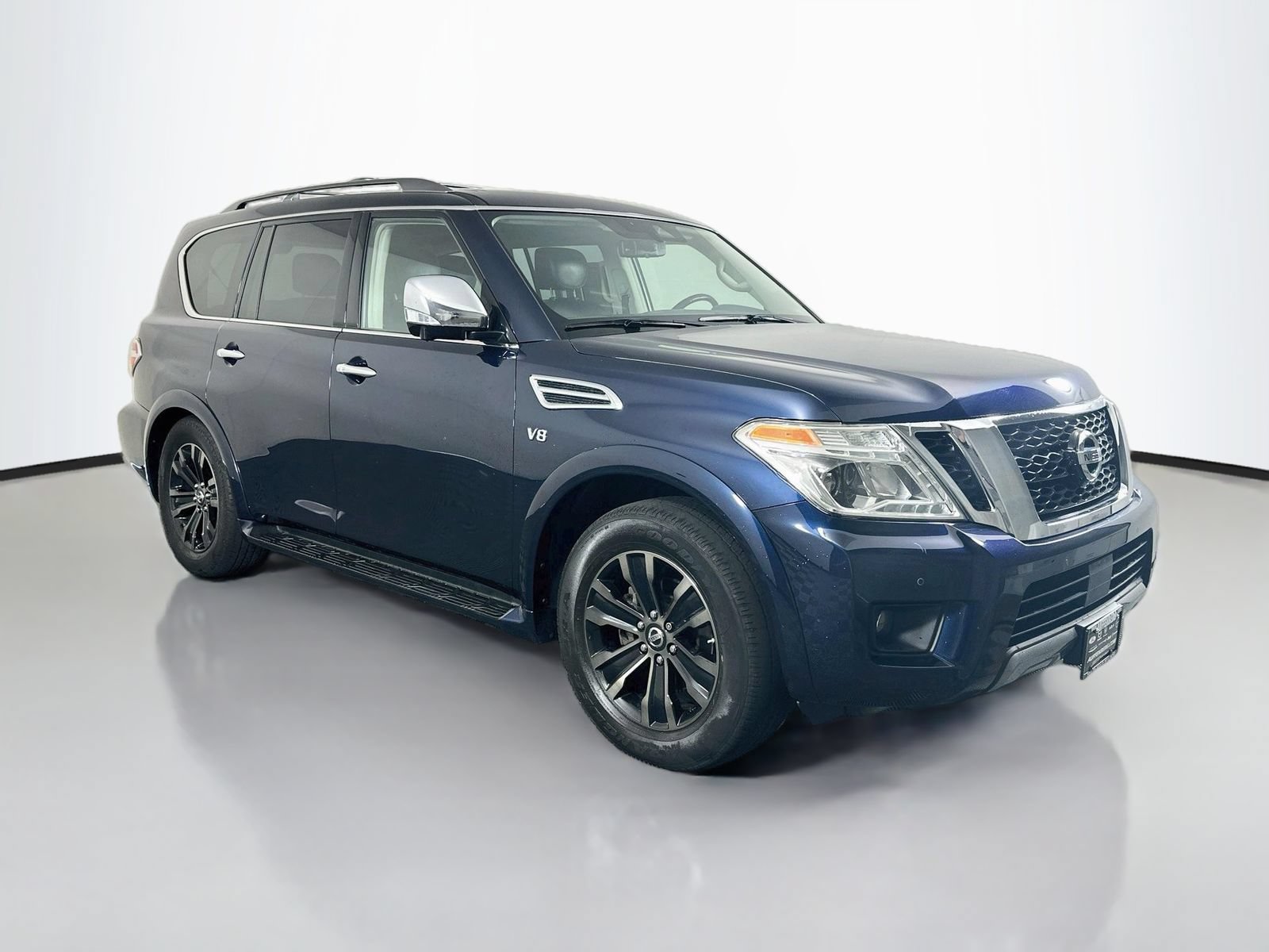 Used 2019 Nissan Armada Platinum w/ Captain's Chairs Package AWD/4WD image 1