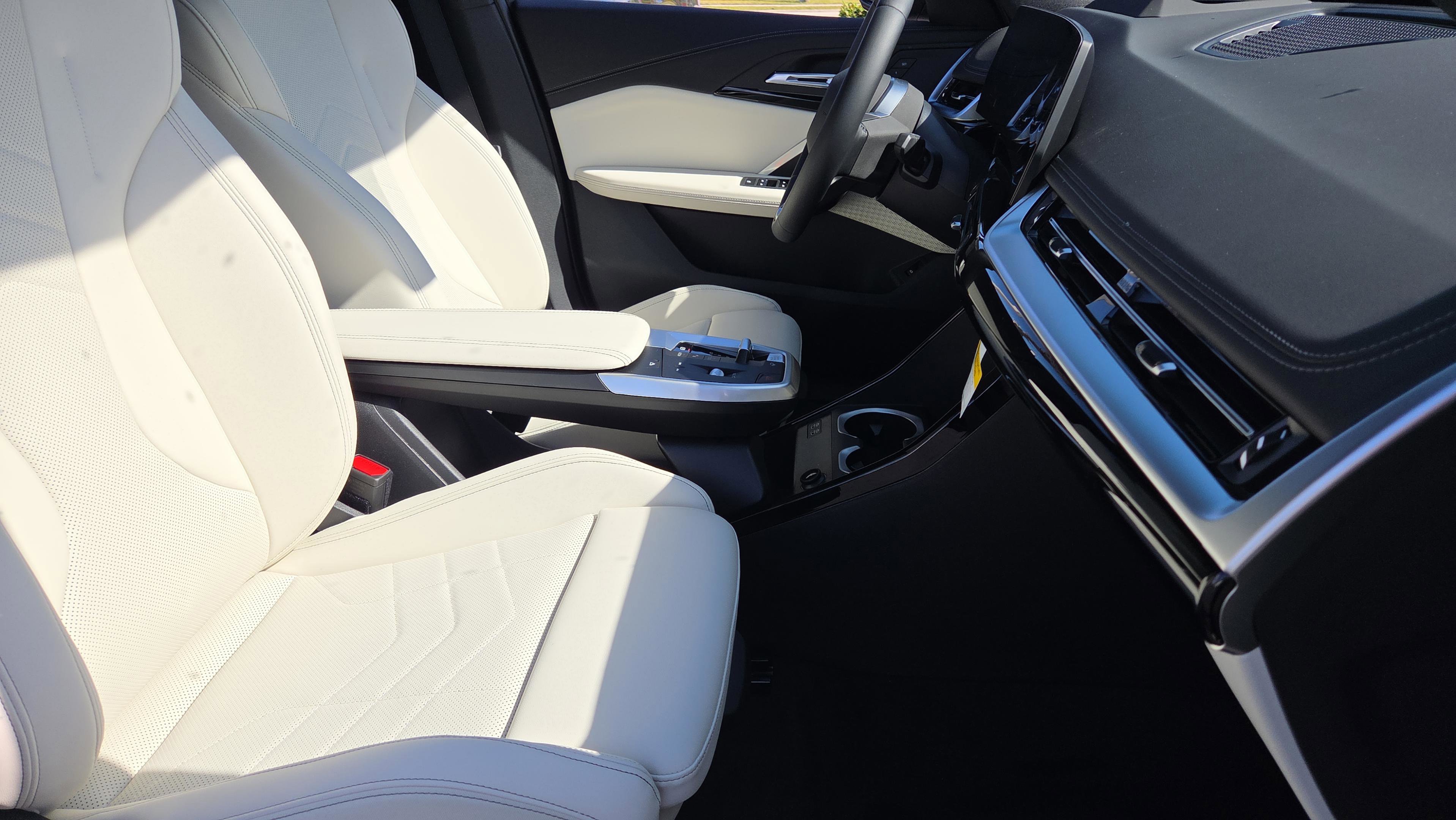 New 2026 BMW X1 xDrive28i w/ Technology Package AWD/4WD image 22