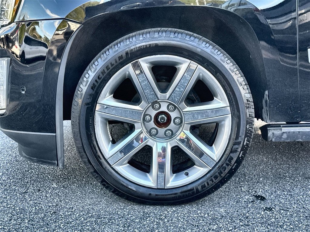 Used 2020 Cadillac Escalade Premium Luxury image 19