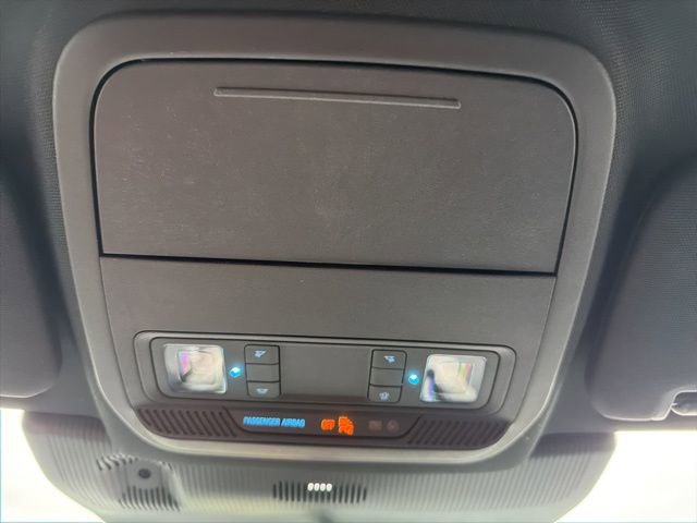 Used 2025 Ford Explorer ST-Line image 40