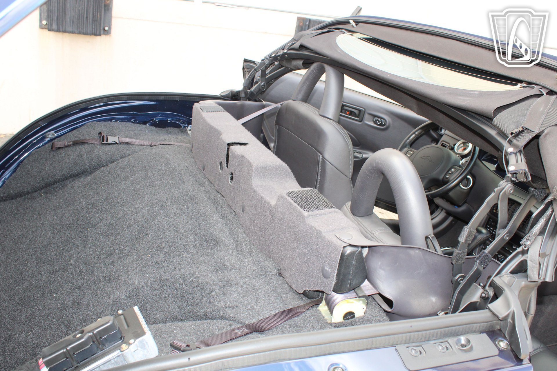 Used 2001 Chrysler Prowler RWD image 3