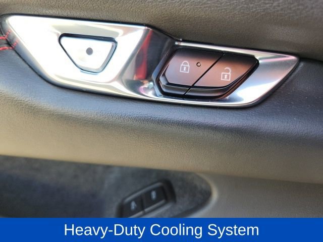 Used 2022 Chevrolet Corvette Stingray Coupe w/ Z51 Performance Package image 17