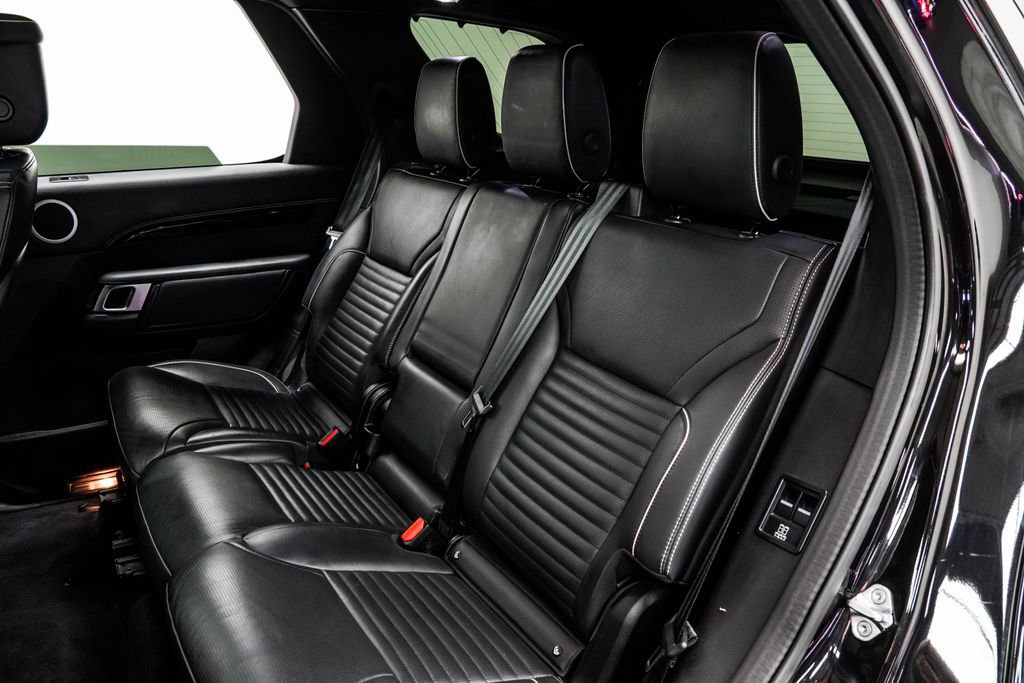 Used 2022 Land Rover Discovery HSE R-Dynamic image 17