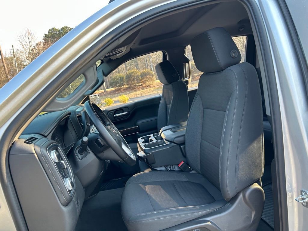 Used 2020 GMC Sierra 1500 SLE w/ SLE Value Package image 32