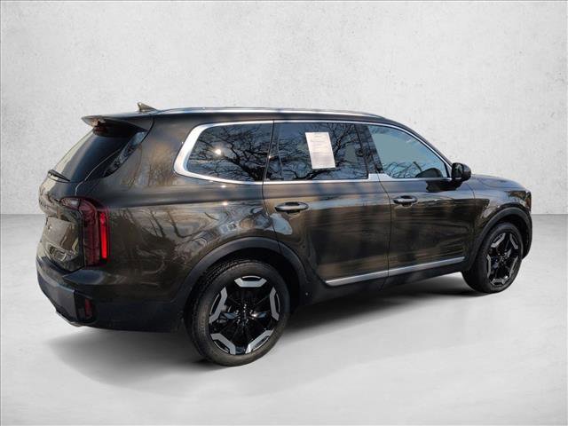 Used 2025 Kia Telluride S image 5