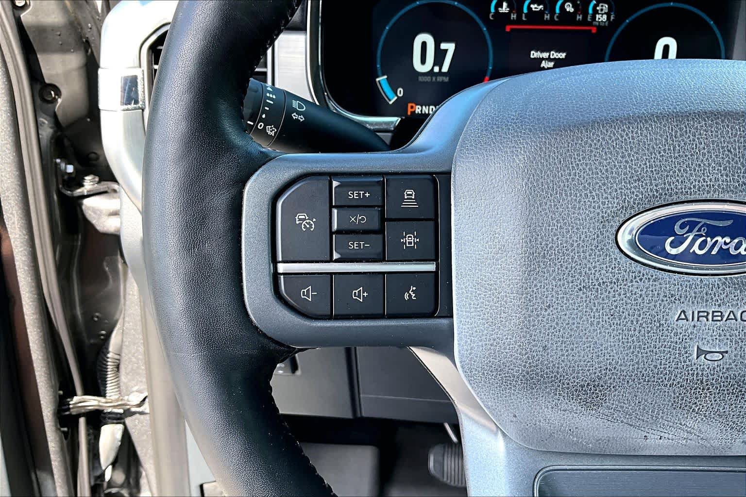 Used 2023 Ford F150 Lariat w/ Trailer Tow Package AWD/4WD image 24