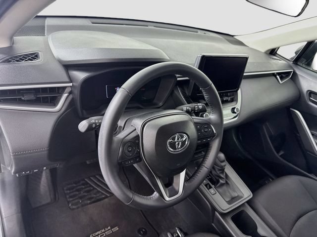 Certified 2026 Toyota Corolla Cross LE FWD image 10