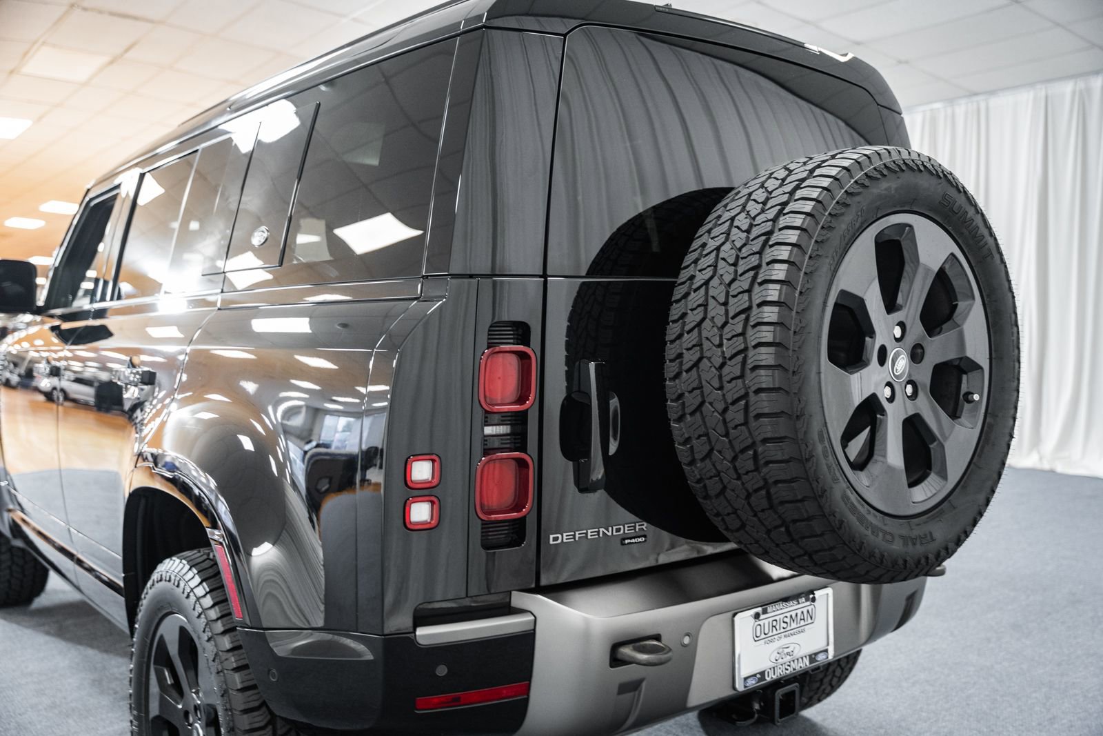 Used 2022 Land Rover Defender 110 X-Dynamic HSE AWD/4WD image 6