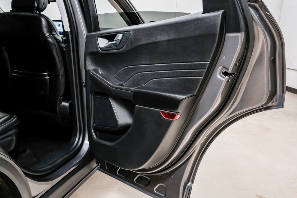 Used 2021 Ford Escape SEL image 54