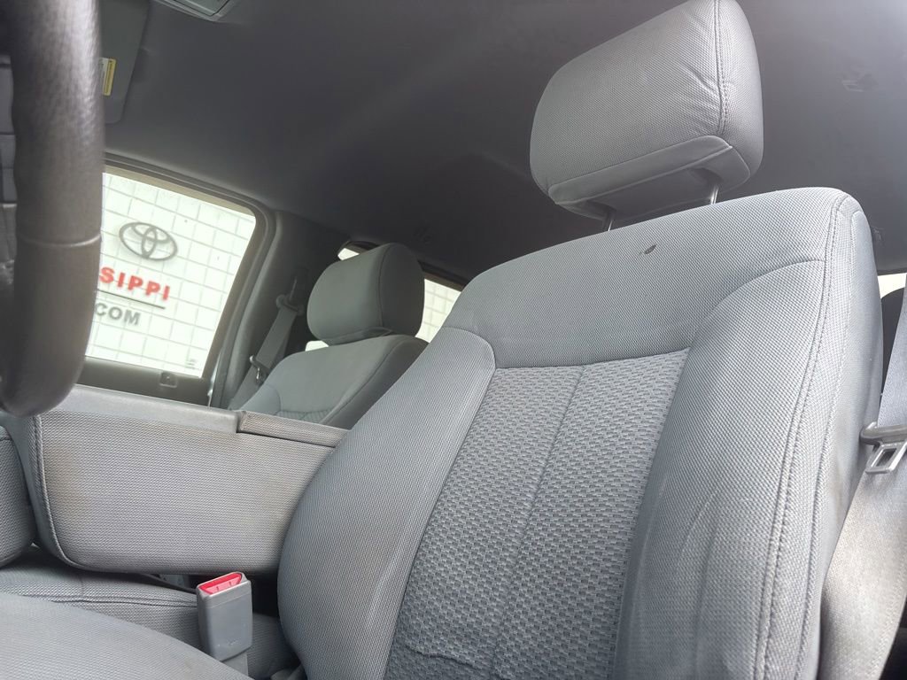 Used 2014 Ford F150 XLT w/ XLT Chrome Package RWD image 12