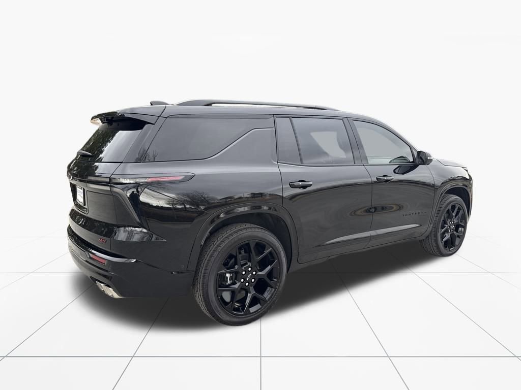 Used 2026 Chevrolet Traverse RS image 9