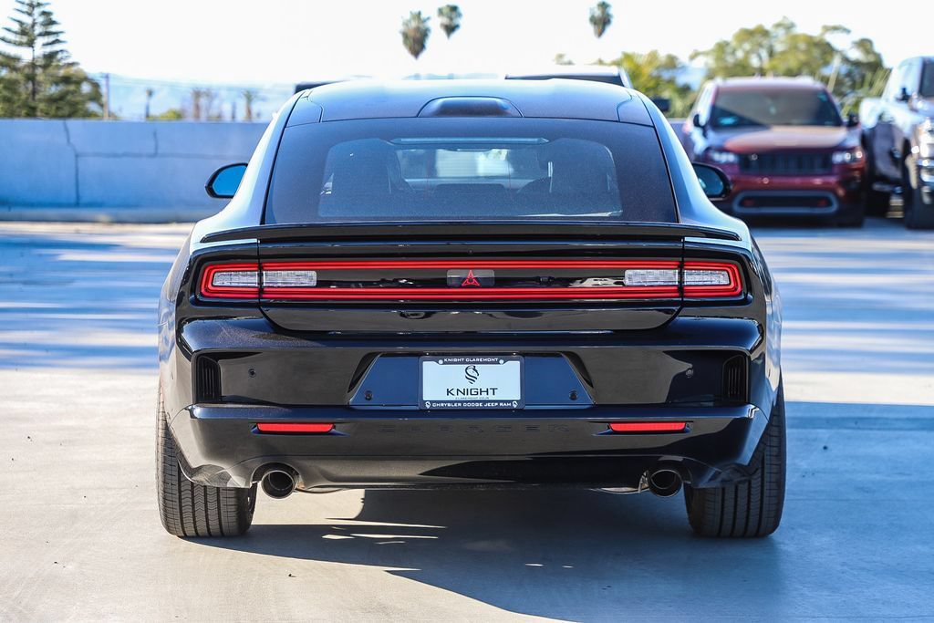 New 2026 Dodge Charger Scat Pack w/ Blacktop Package AWD/4WD image 9