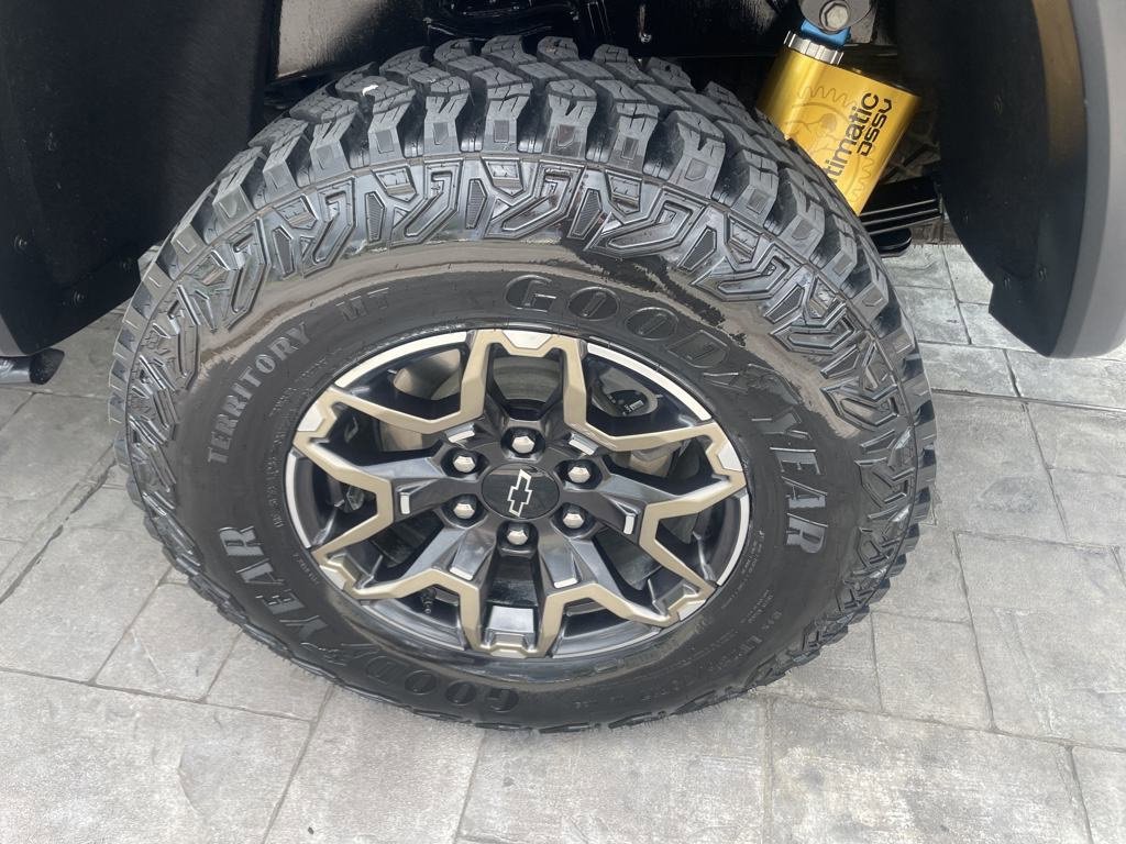 Certified 2024 Chevrolet Colorado ZR2 w/ Technology Package image 7