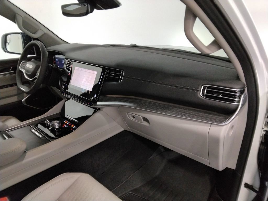 Used 2023 Jeep Wagoneer Series II w/ Premium Group I image 52