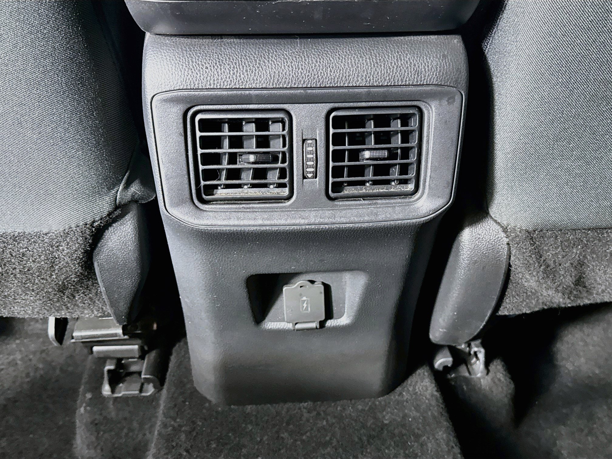 Certified 2024 Toyota RAV4 LE AWD/4WD image 24