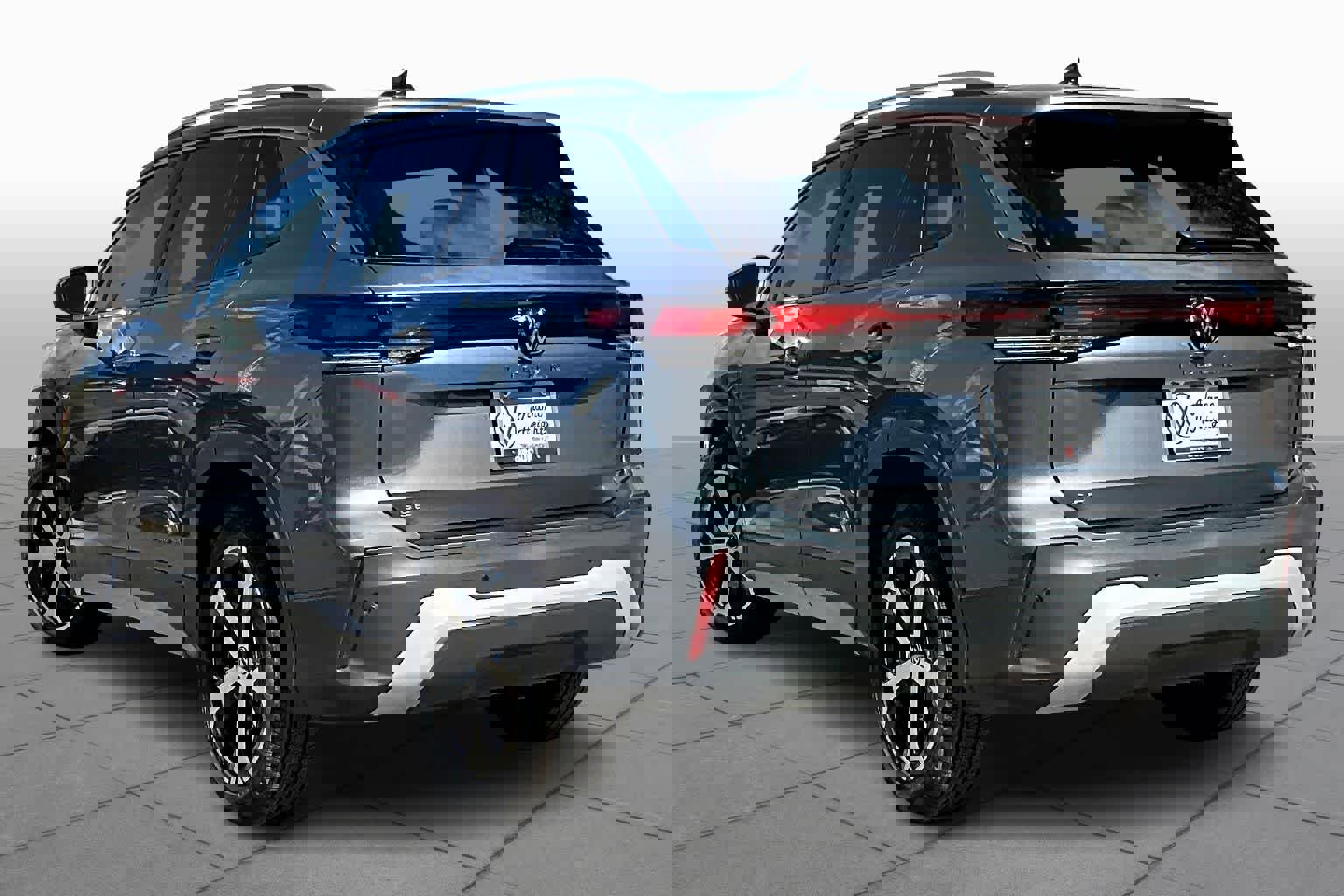 New 2026 Volkswagen Tiguan SE image 12