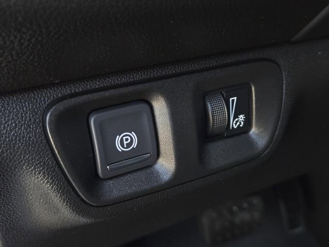 Used 2023 GMC Acadia SLT w/ Elevation Edition image 21