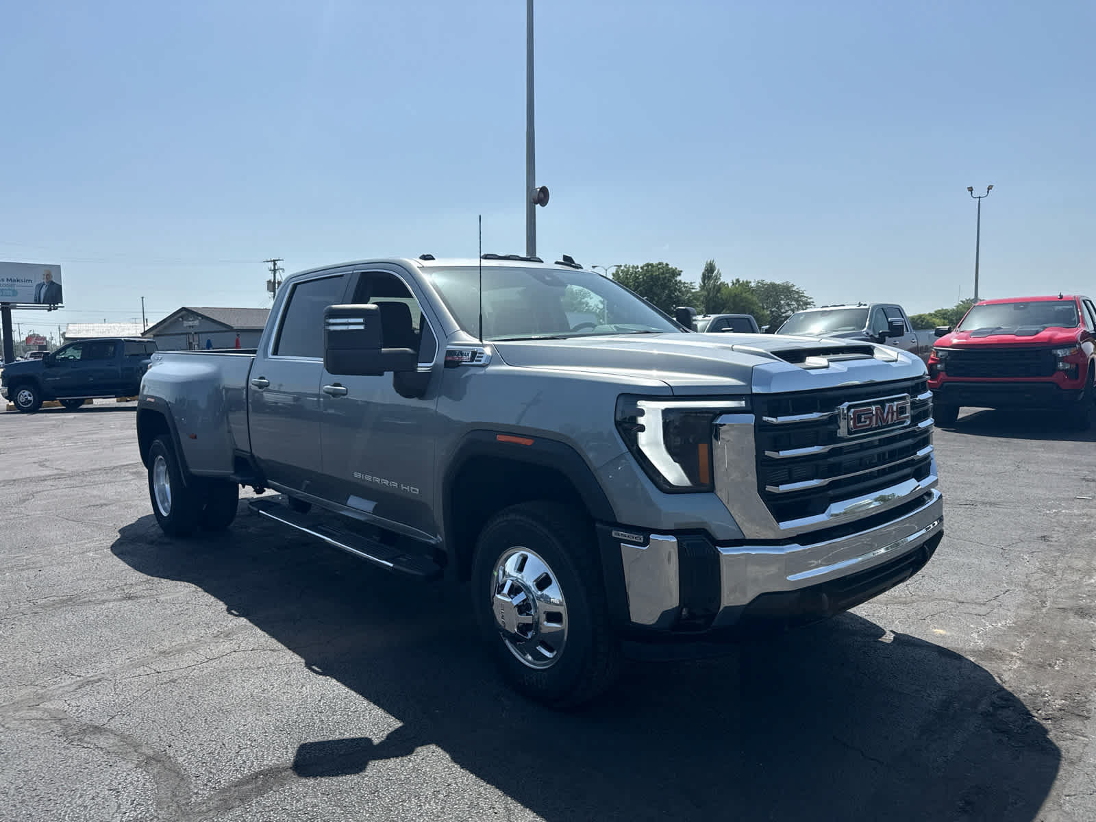 New 2026 GMC Sierra 3500 SLE AWD/4WD image 7