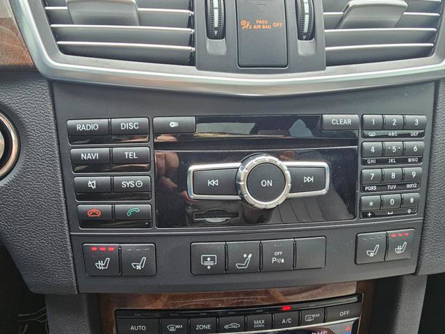 Used 2013 Mercedes-Benz E 550 4MATIC Sedan image 14