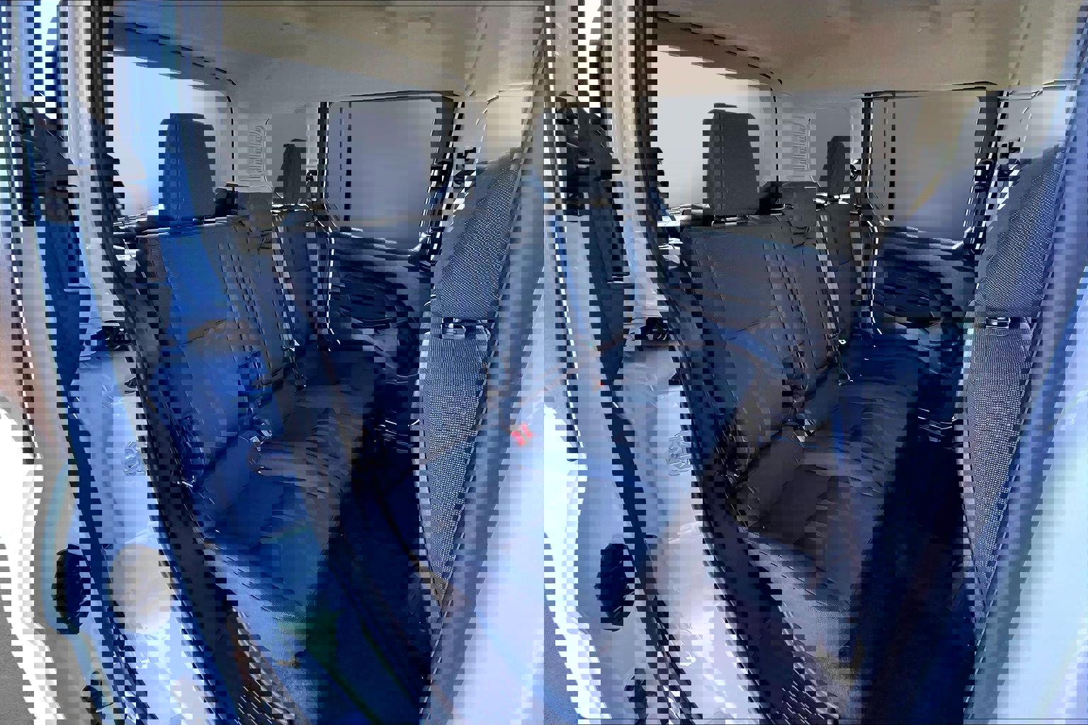 Used 2015 Ford Transit Connect XLT image 25