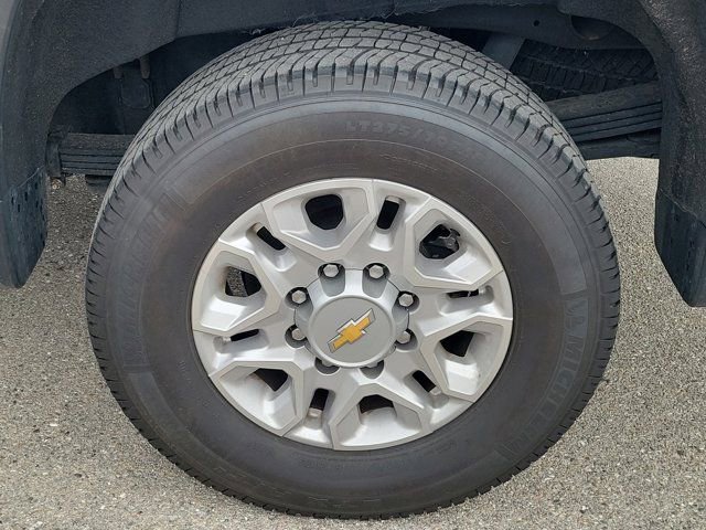 Used 2024 Chevrolet Silverado 2500 LTZ image 12