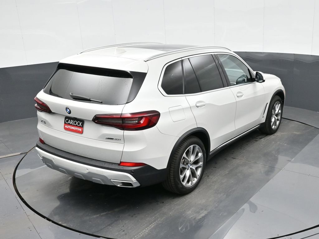 Used 2023 BMW X5 xDrive40i w/ Premium Package image 30