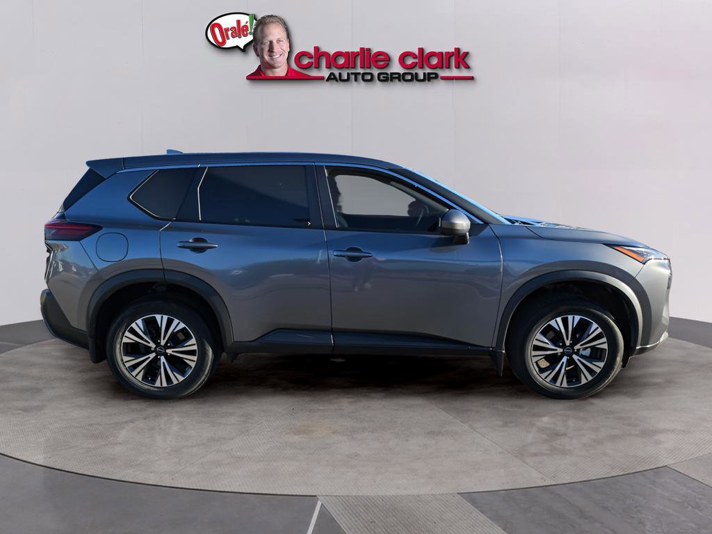 Used 2023 Nissan Rogue SV FWD image 7
